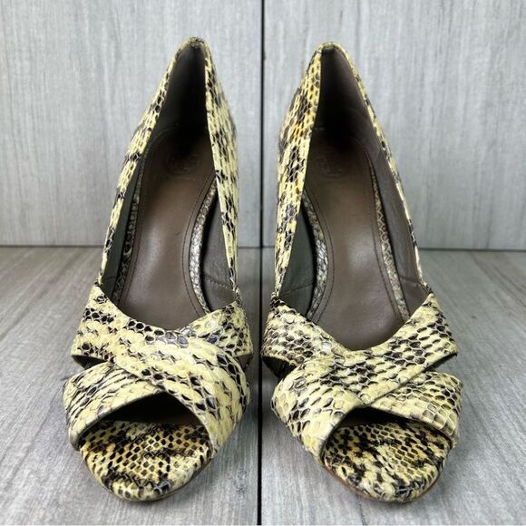 Tory Burch Snake Skin Pattern Open Peep Toe Heels Pumps Womens Size 8 - Picture 5 of 11